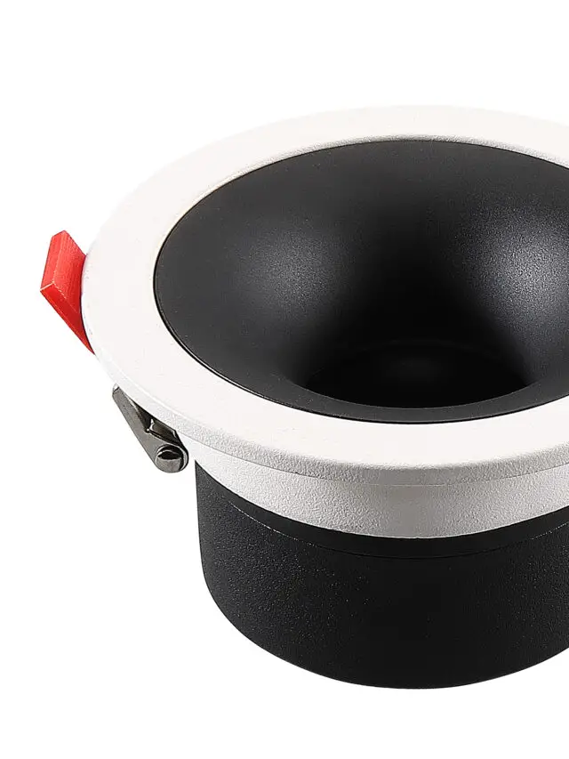 Ennova Icon the Ultimate Modular Spotlight in Pakistan